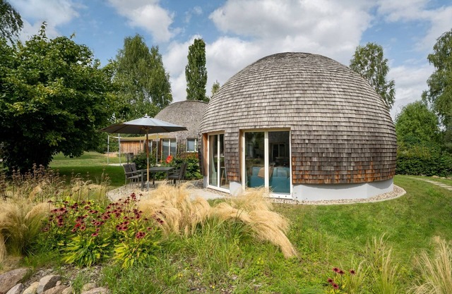 Kugelhaus Südkugel on Lake Tollensesee - Exclusive vacation home for 2-4 guests