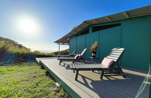 Kukui Cabin with Private Bath