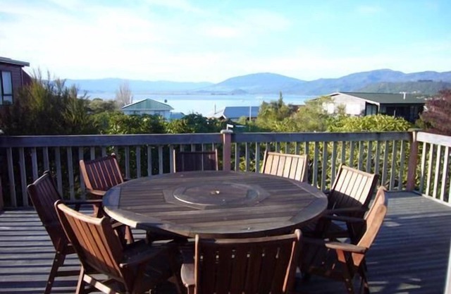 Kuratau, Lake Taupo-Quiet Cul-de-Sac, Blick auf den See