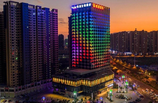Kyriad Marvelous Hotel Heyuan Wanda Plaza