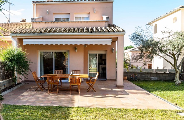 L'escala: Ferienhaus / Villa - L´escala