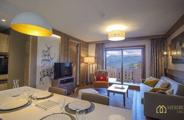 L'Hévana***** - Apartment 6 people Prestige Meribel Centre