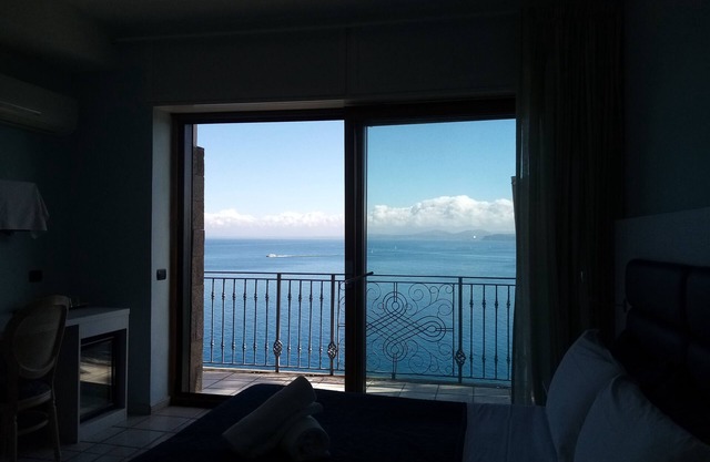 L'Incanto Restaurant & Suites