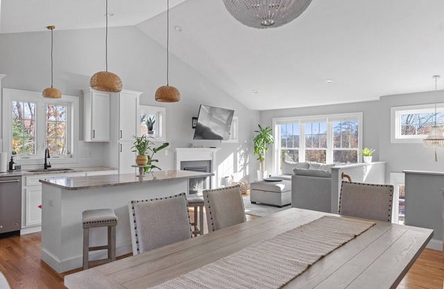 L new house in South Kingstown