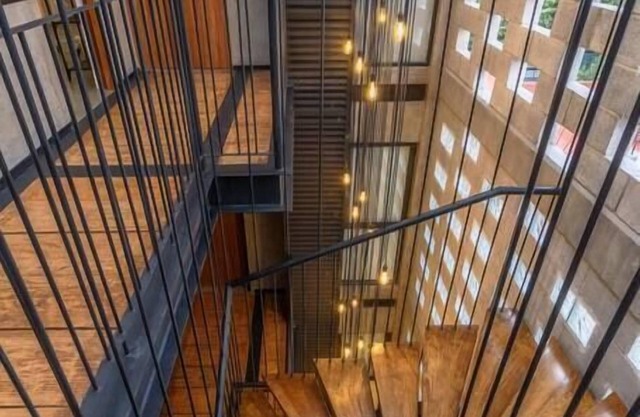 L201 New Apt 1 Bdrm 1 Bath Fits 6 AC Rooftop