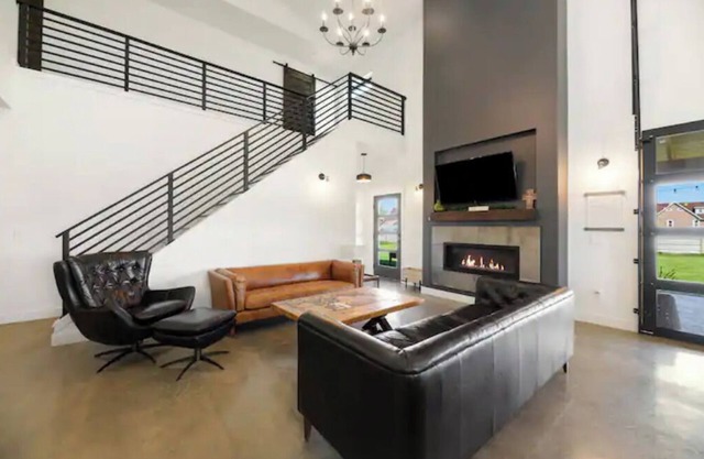 La Bella Vita (The Beautiful Life) 5+ Bedrooms