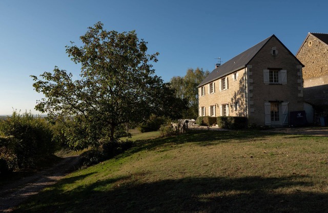 La Belle Etoile-La Maison-Einfamilienhaus in großem Garten mit Pool