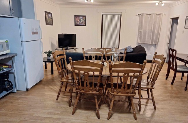 La cache de la falaise: charming 3 and a half for rent in Lévis