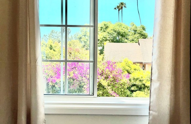 La Casa de San Jose. Relax with the whole family at our peaceful home.