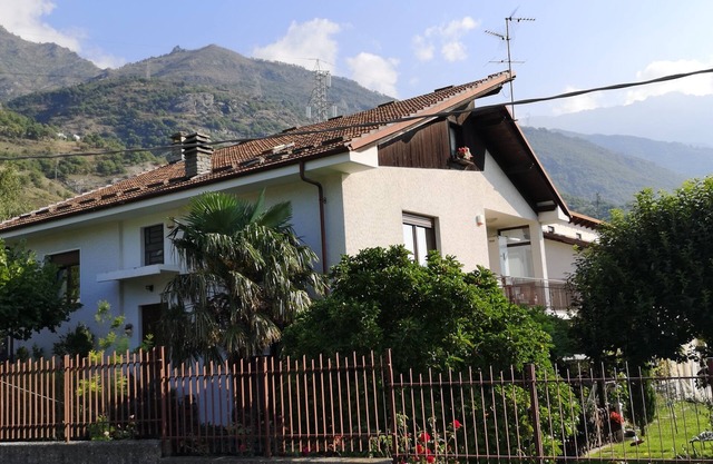 La Casa Dei Nonni - Villa in Bussoleno (TO)