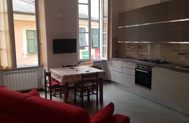 La Casa del Pinguino - In the Center with AC