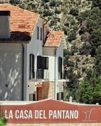 LA CASA DEL PANTANO
