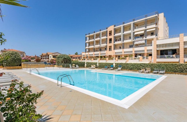 La Casa Del Sole - Appartamento con piscina frontemare a pochi minuti da Oristano