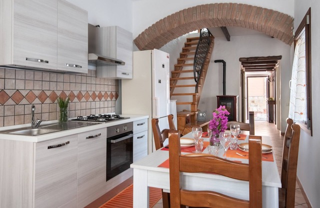 La Casa di Annetta - Three Bedroom House, Sleeps 6