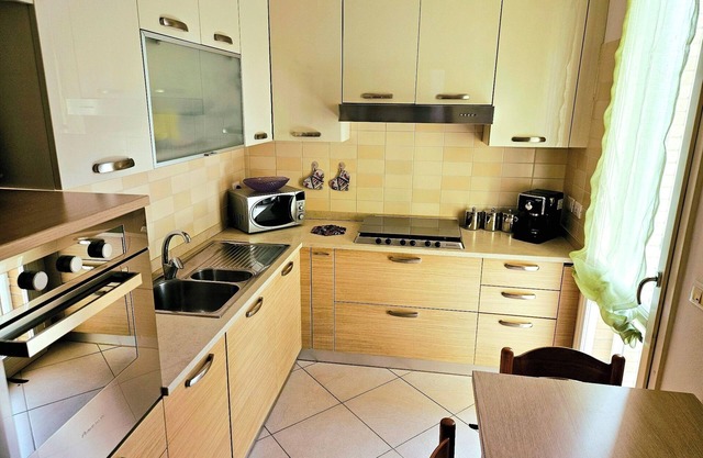 La Casa Di Rosa, Confortevole Appartamento in Posizione Strategica a Forlì