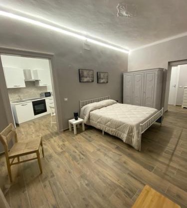La casa nel vicolo Camera 2