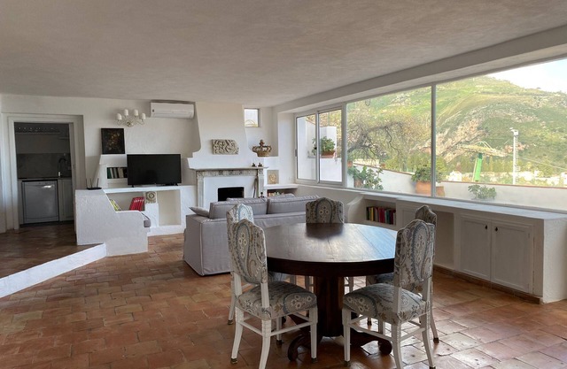 La Casa nella roccia