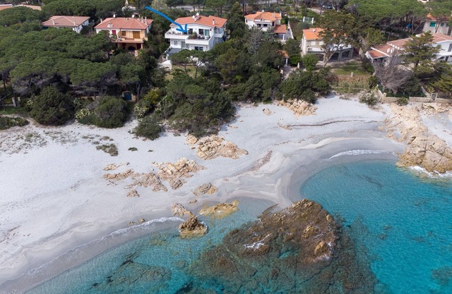 La Casa sul Mare - Two Bedroom Apartment, Sleeps 4