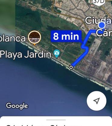 La Casita Amarilla