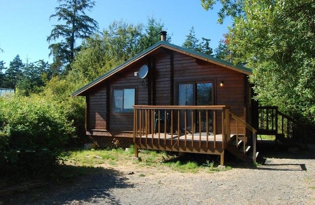 La Conner Camping Resort Cabin 15