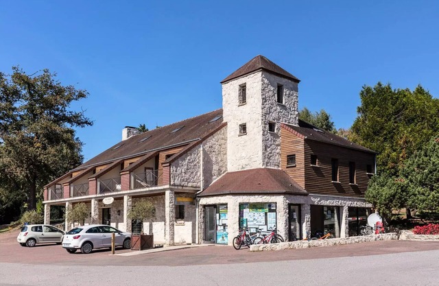 La Croix du Vieux Pont campsite***** - Apartment 3 rooms 4 adults + 2 children - TV