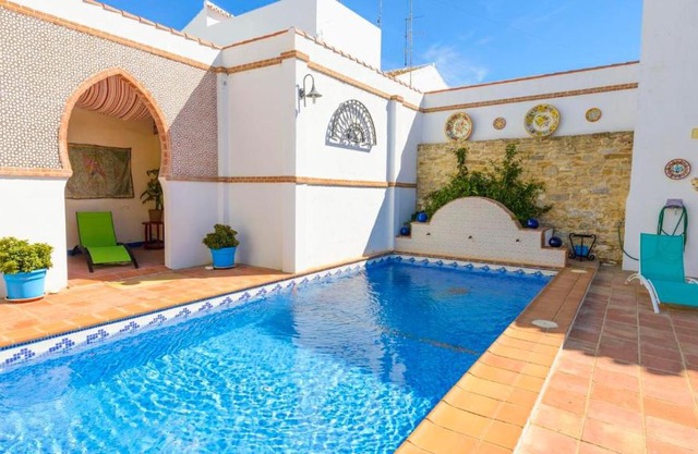 La Fábrica de Juan Antequera - La Joya by Ruralidays