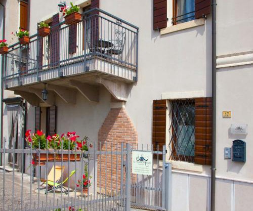 La Finestra Sul Castello
