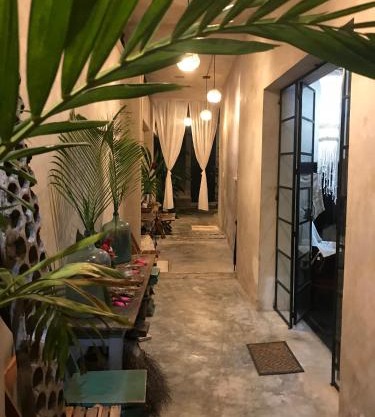 La Flor Casa Boutique