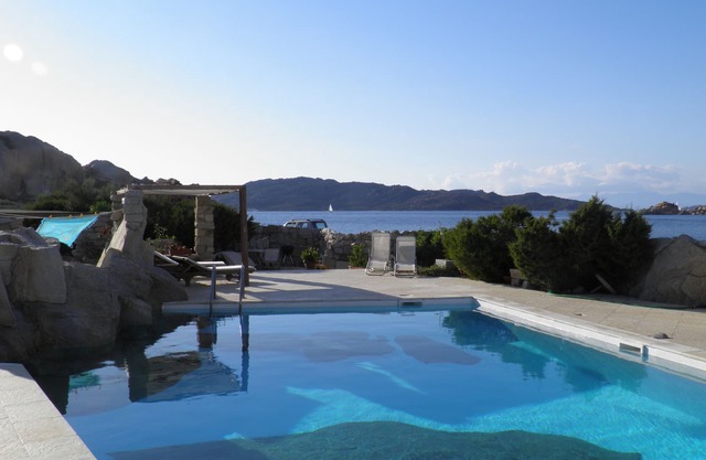 Villa "La Forgia" mit Schwimmbad am Meer