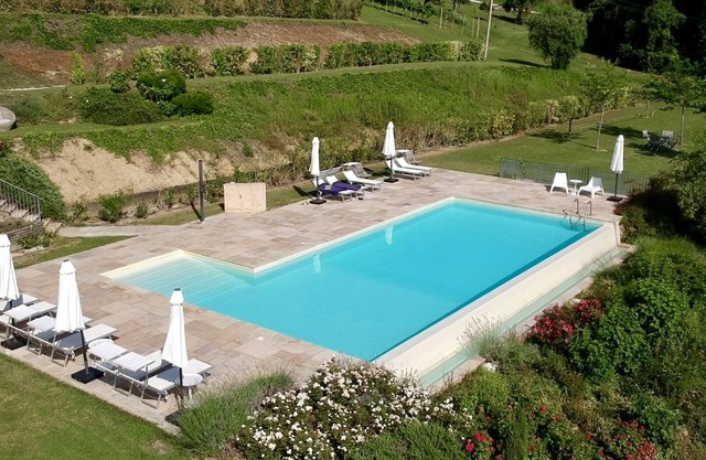 Rural Stil zu schätzen wissen in Italien. Luxus-Apartments mit Pool