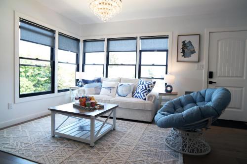 La Jolla Beach Villa Gem
