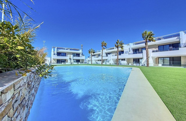 Apartment am Pool, nahe am Strand