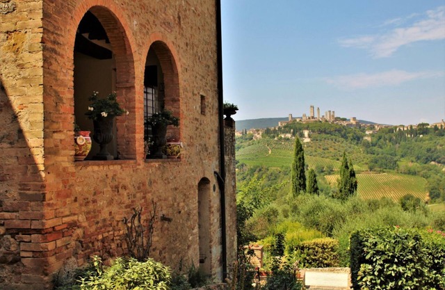 Country House / Farm House in San Gimignano mit 2 Schlafzimmern 5 Schlafplätzen