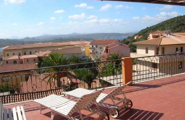La Maddalena, Mansarde mit großer Panoramaterrasse