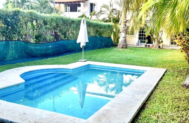 La Maison Bleue