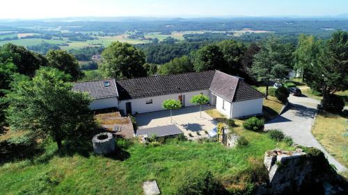 La Maison du Fort de Fontain Villa Mac Mahon vue superbe Montagnes du Jura