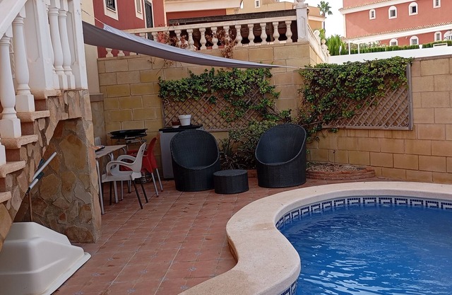 La Maison du Soleil, Piscine Privée, à 2 Minutes des Plages Sublimes