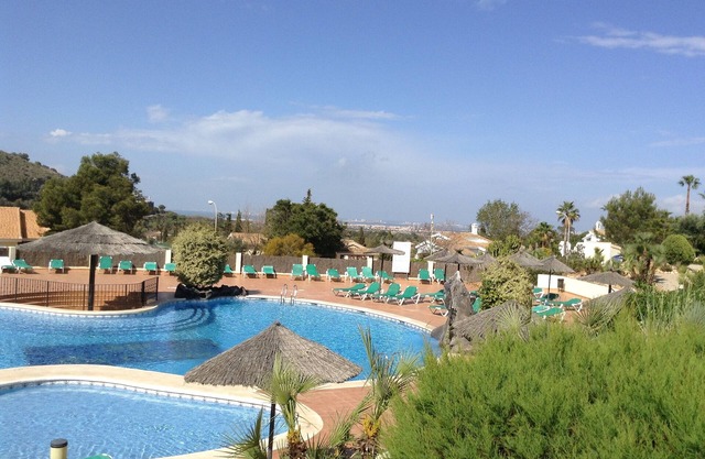 Luxusappartement im Erdgeschoss, Los Olivos La Manga Club, Frontlinie, Pool & Meerblick