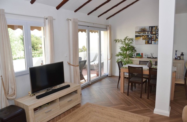 La Manga Club Resort - 2 Bedroom Villa, Pool & Wifi, Discounted Tennis & Golf