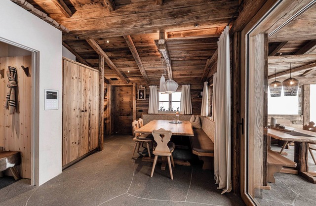 La Mendola Ferienwohnung mit Bergblick, WLAN, Garten und Terrasse