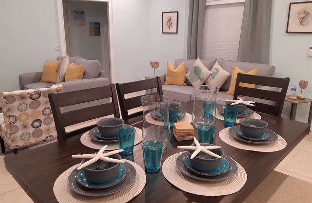 La Nueva Beach home two minute walk to beach & 1 minute walk to the golf course