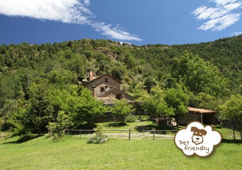 La Pegatera Masia rodeada de bosque ideal para desconectar
