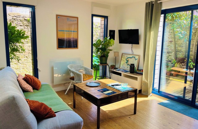 La petite maison de Recouvrance ***