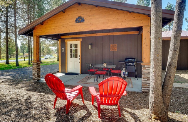 La Pine Cabin Rental Near Quail Run Golf Course!