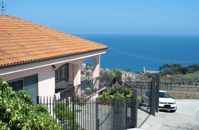 La Pineta (SLR112) by Interhome
