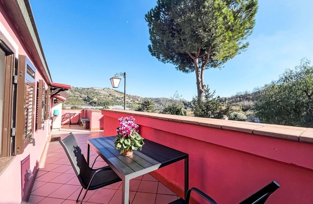 La Quiete e il Mare by Interhome