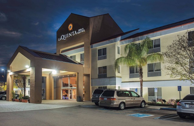 La Quinta Inn & Suites by Wyndham Dublin - Pleasanton