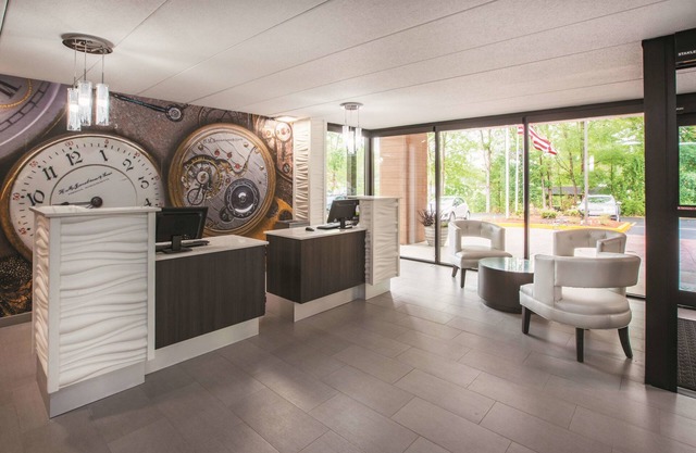 La Quinta Inn & Suites by Wyndham Sturbridge