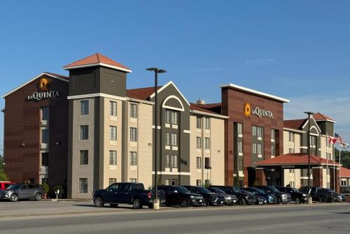 La Quinta Inn & Suites - New River Gorge National Park