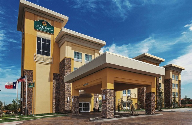 La Quinta Inn & Suites by Wyndham Wichita Falls - MSU Area